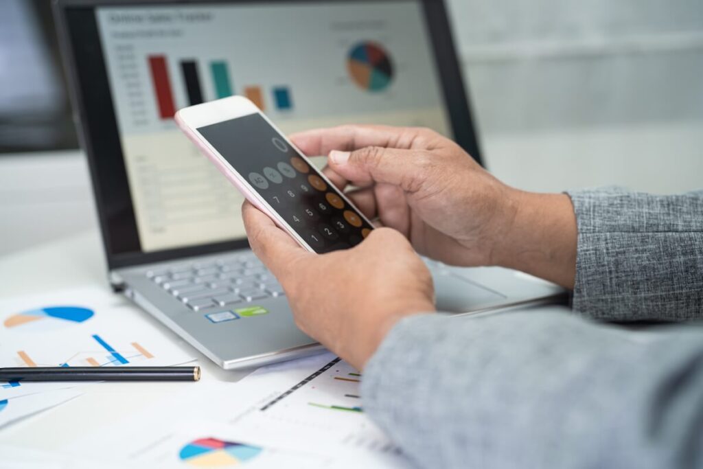 Estimate Android app budget