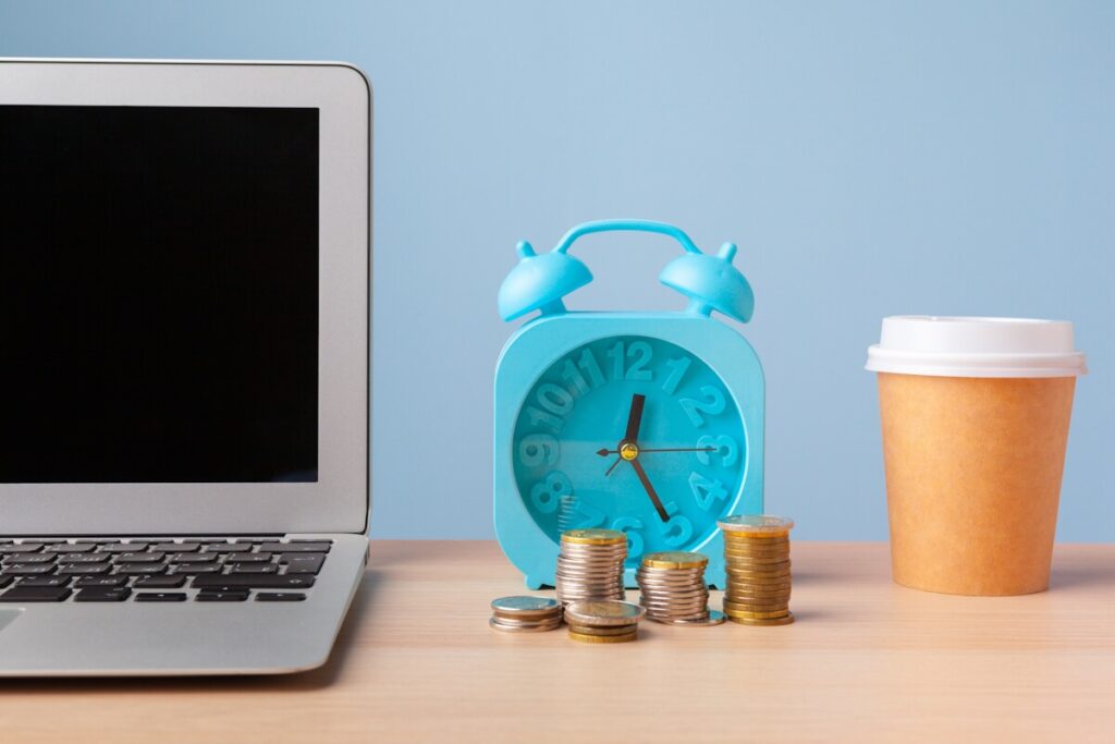 Fixed price vs time material pricing